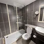 Hotel Sir John Rodgerson *