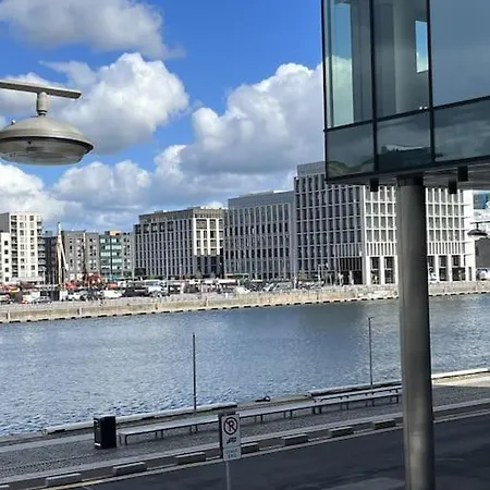 Sir John Rodgerson *