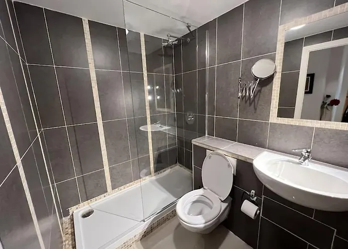 Hotel Sir John Rodgerson *